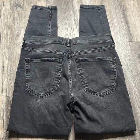 Free People Distressed Black High Rise Skinny Ankle Jean, size 27 - Picture 10 of 11